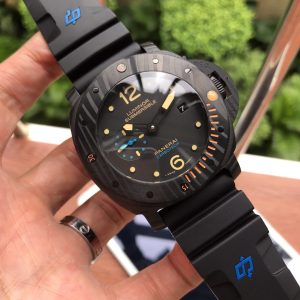 Panerai Luminor Submersible Men's Super Clone Watch with Cash on Delivery 1135377824 - front view | Panerai