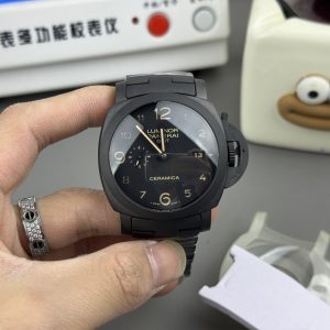 Panerai Luminor 44mm Ceramic Super Clone Watch with Cash on Delivery 1131428251 - front view | Luminor