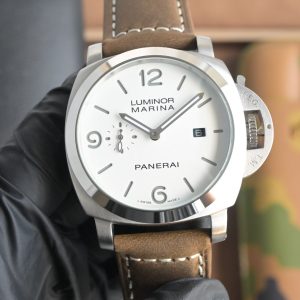 Panerai Luxury Replica Watch: Premium 44mm Automatic with Cash on Delivery 1146870608 - front view