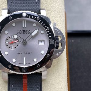 Panerai Submersible Luna Rossa 44mm Automatic Premium Replica Watch 1032951276 - front view | Panerai