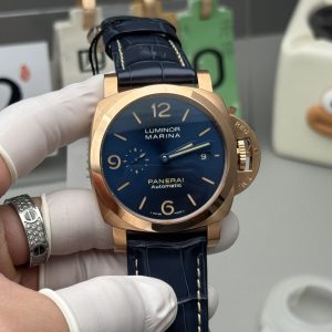 Premium Panerai Luminor Super Clone Watch with Cash on Delivery 1139446533 - front view | Luminor