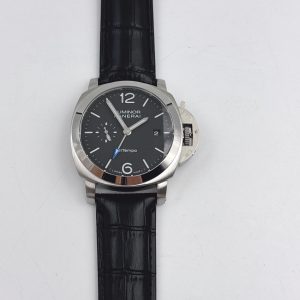 Panerai Luminor Men's Automatic Super Clone Watch with Cash on Delivery 1131677457 - front view | Luminor