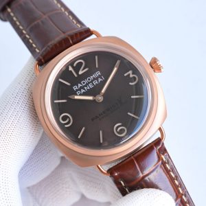 Panerai Radiomir Super Clone Men's Automatic Watch - Premium Imitation 1119271670 - front view | Panerai