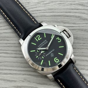 Panerai LUMINOR Men's Luxury Super Clone Watch with Cash Delivery 1131677439 - front view