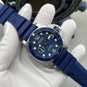 Panerai PAM1676 Mike Horn Super Clone Watch | Premium Replica 1088753980 - front view | Panerai