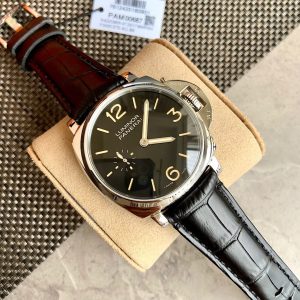 Panerai Luminor 1950 PAM00676 1:1 Super Clone Luxury Replica Watch 966549026 - front view | Luminor 1950