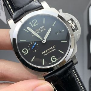Panerai Luminor 44mm 1:1 Super Clone Watch with Cash on Delivery 1037933118 - side view | Luminor