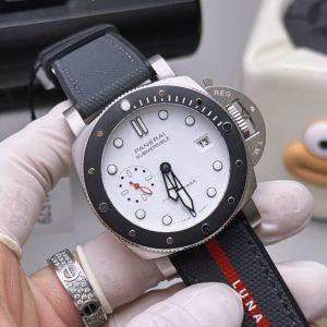 Premium Panerai Luminor 1579 Super Clone Watch with Full Set Packaging 1132587241 - side view | Luminor