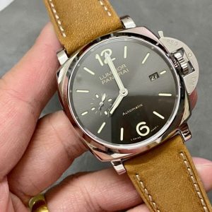 Elegant Panerai Luminor Pam904 Super Clone Watch | 42mm Cash on Delivery 1135890211 - interior view | Luminor